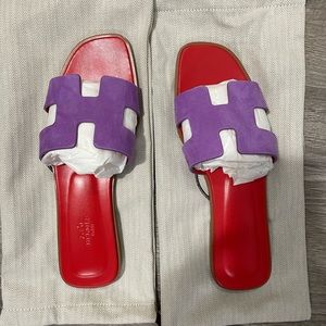 Hermes Suede Violet Oran sandal